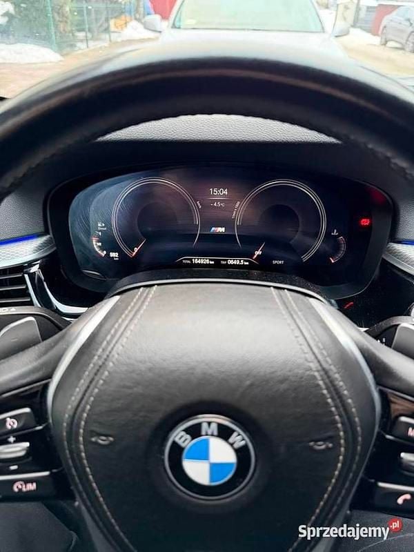 Używany BMW 520 190 KM (139 kW) 2019 Grafitowy Kombi