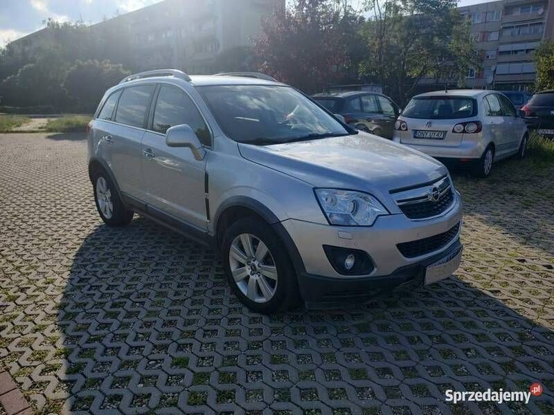 Używany Opel Antara 163 KM (119 kW) 2013 Srebrny SUV