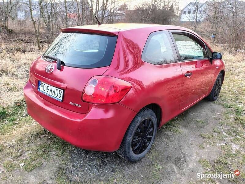 Używany Toyota Auris 97 KM (71 kW) 2007 Hatchback