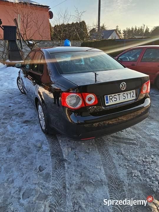 Używany VW Jetta 2010 Czarny Sedan/Limuzyna