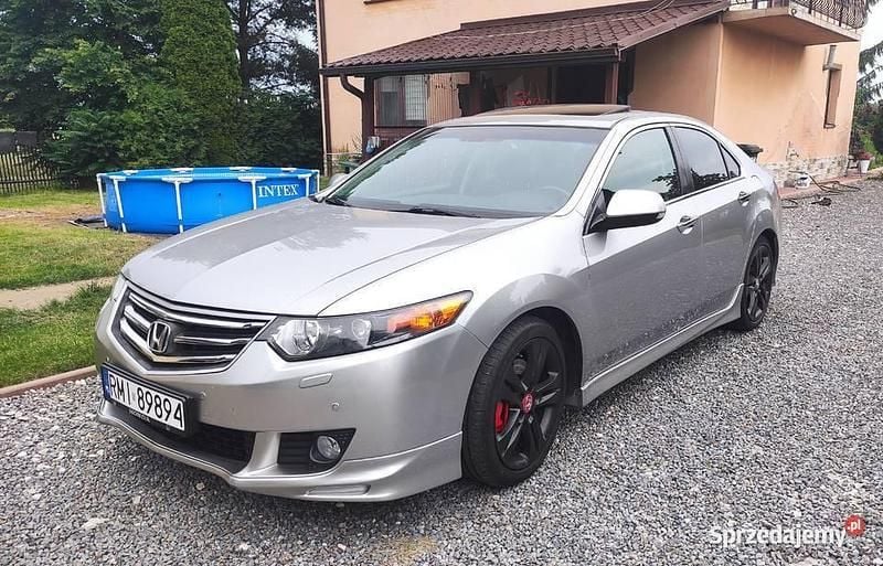 Złoty Używany 2009 Honda Accord Sedan/Limuzyna | 33 900 zł - Obraz 1/4