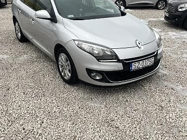 Srebrny Używany 2012 Renault Mégane III Kombi | 18 400 zł (Uczciwa cena) - Obraz 1/4