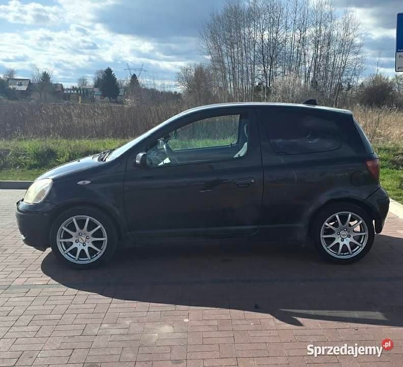 Używany Toyota Yaris 2003