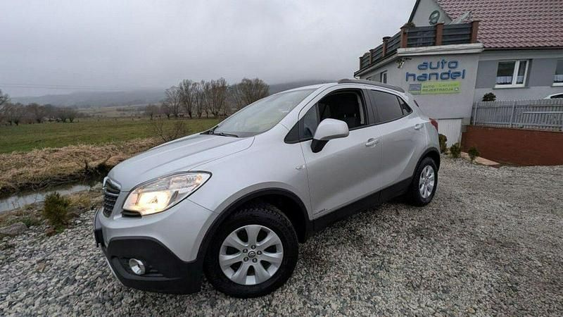 Srebrny (metalik) Używany 2014 Opel Mokka SUV | 39 900 zł (Uczciwa cena) - Obraz 1/4