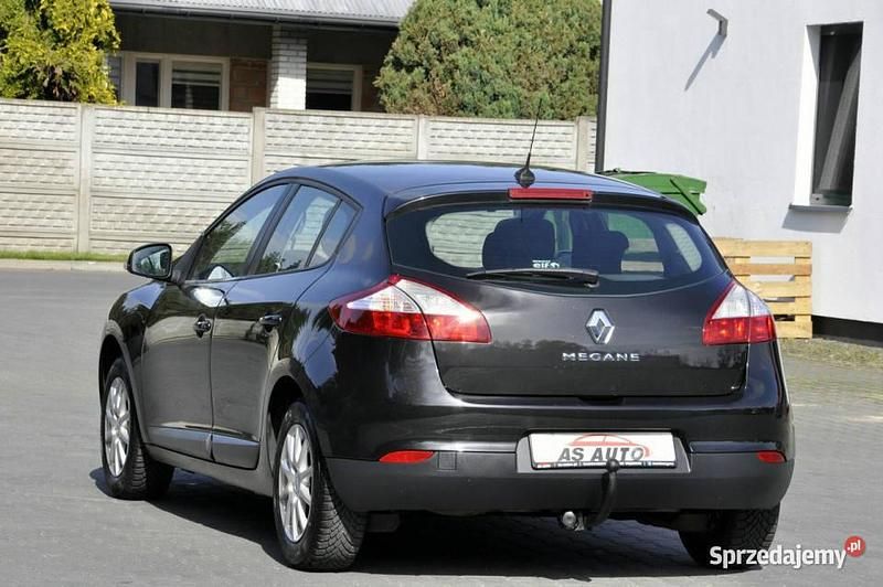Używany Renault Mégane III Business 110 KM (80 kW) 2009 Czarny (metalik) Hatchback