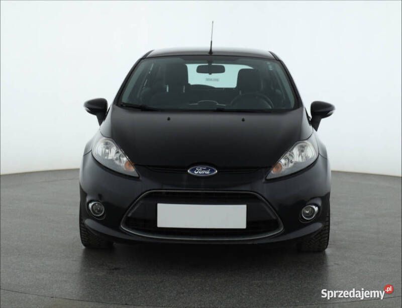 Czarny Używany 2011 Ford Fiesta Hatchback | 15 499 zł (Uczciwa cena) - Obraz 1/4