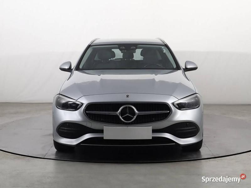 Srebrny Używany 2021 Mercedes C220 Kombi | 117 999 zł (Drogi) - Obraz 1/4