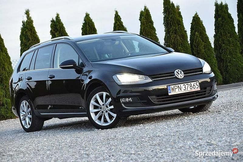 Czarny Używany 2017 VW Golf VII Kombi | 43 900 zł (Uczciwa cena) - Obraz 1/4