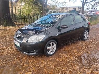 Czarny Używany 2008 Toyota Auris Hatchback | 14 900 zł (Uczciwa cena) - Obraz 1/4
