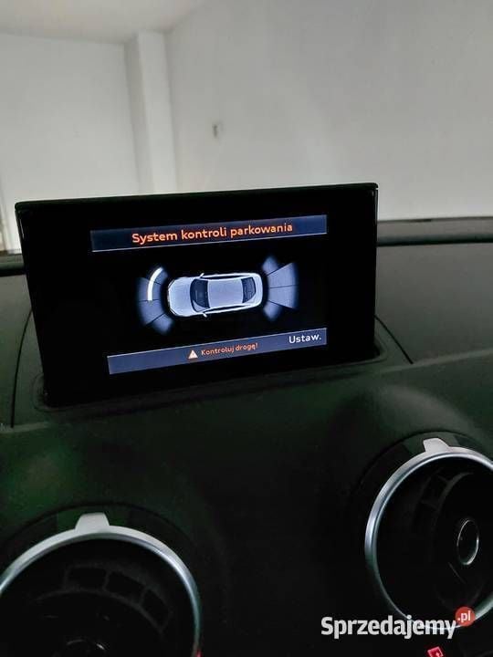 Używany Audi A3 2016 Czarny Sedan/Limuzyna