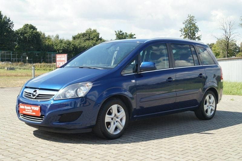 Używany Opel Zafira 115 KM (84 kW) 2010 Niebieski Minivan