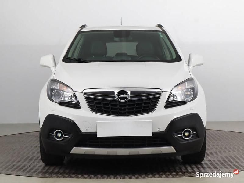 Biały Używany 2013 Opel Mokka SUV | 34 899 zł (Uczciwa cena) - Obraz 1/4