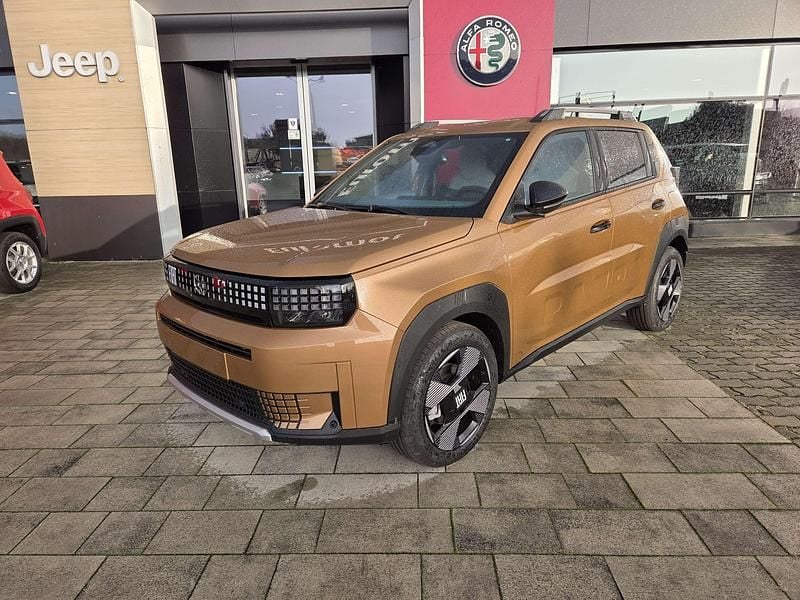 Lakier metalizowany brazowy luna Nowe 2025 Fiat Panda La Prima Hatchback | 90 964 zł - Obraz 1/4