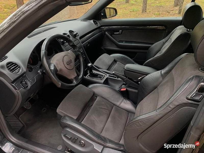 Czarny Używany 2002 Audi A4 Cabriolet Kabriolet | 21 999 zł - Obraz 1/4