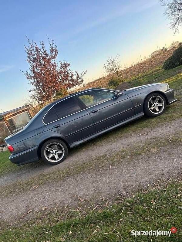 Używany 2000 BMW 523 Sport Line | 10 800 zł - Obraz 1/4