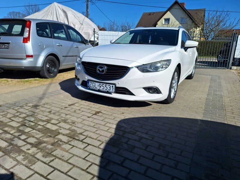 Biały Używany 2013 Mazda 6 Kombi | 36 500 zł (Uczciwa cena) - Obraz 1/4
