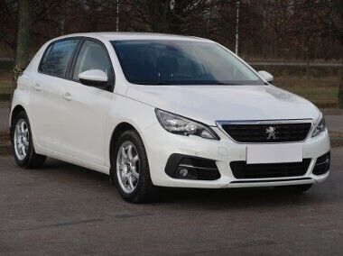 Biały Używany 2018 Peugeot 308 Hatchback | 35 999 zł (Dobra cena) - Obraz 1/4