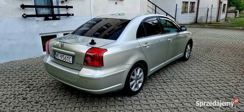 Srebrny Używany 2005 Toyota Avensis Sedan/Limuzyna | 9300 zł (Dość drogi) - Obraz 1/4