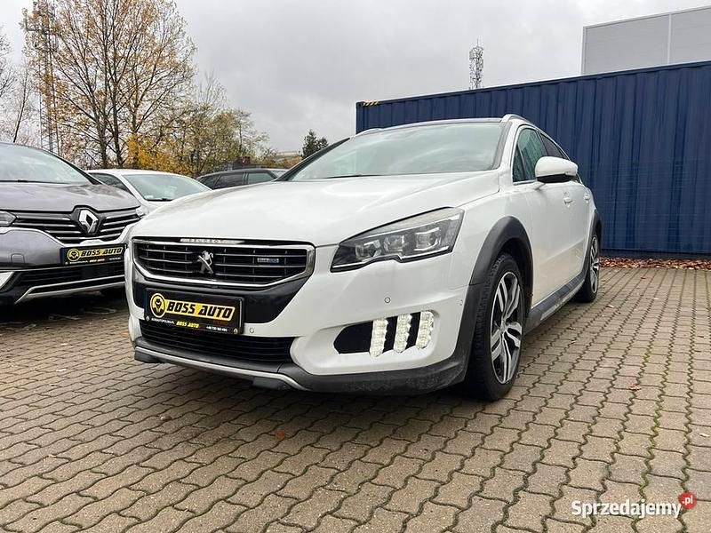 Biały Używany 2016 Peugeot 508 Kombi | 53 000 zł (Drogi) - Obraz 1/4