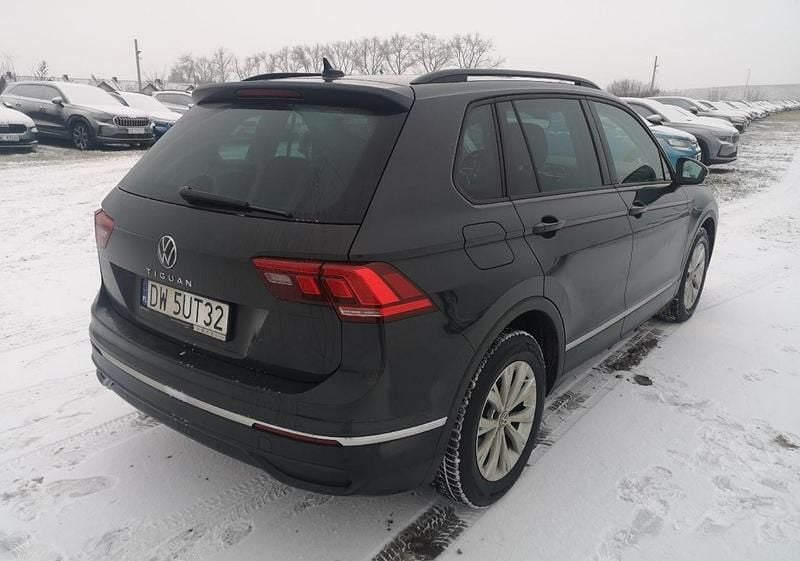 Używany VW Tiguan 150 KM (110 kW) 2023 Czarny SUV