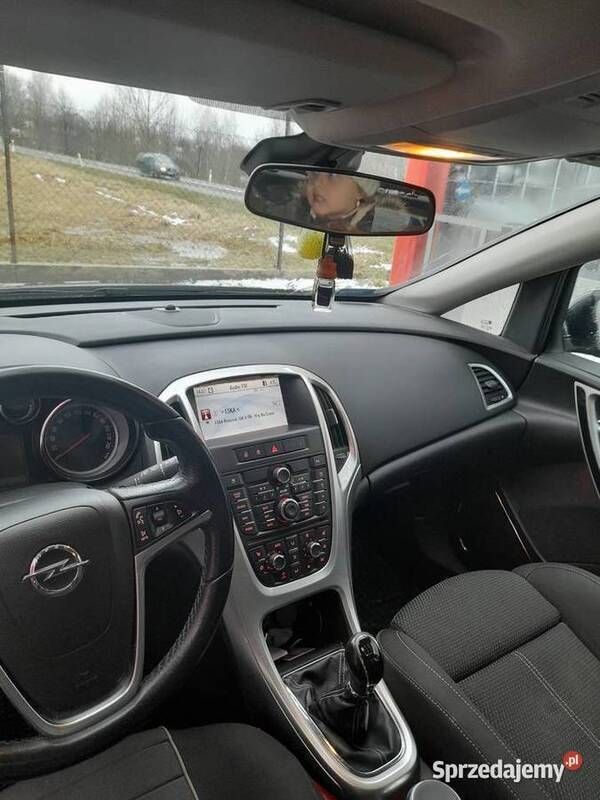 Używany Opel Astra Sport 2010