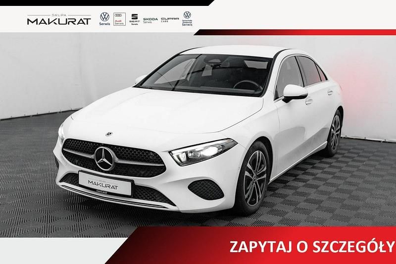 Używany Mercedes A200 150 KM (110 kW) 2023 Biały (metalik) Sedan/Limuzyna