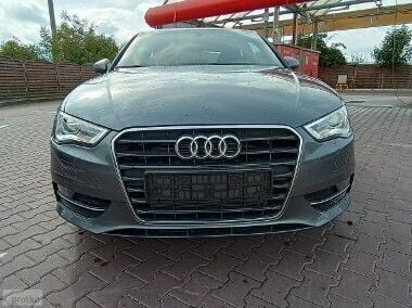 Szary Używany 2014 Audi A3 Ambiente Hatchback | 39 999 zł (Super Cena) - Obraz 1/4