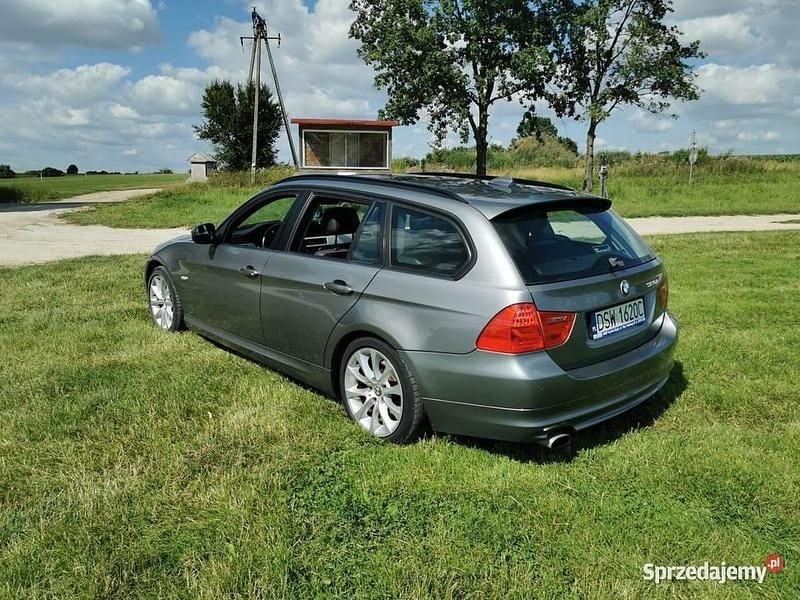 Używany 2010 BMW 320 | 25 900 zł (Dość drogi) - Obraz 1/4