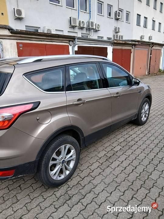 Używany Ford Kuga 2019 Beżowy SUV