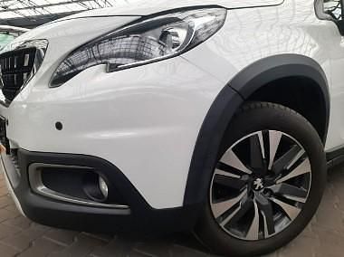 Biały Używany 2018 Peugeot 2008 SUV | 47 800 zł (Dość drogi) - Obraz 1/4