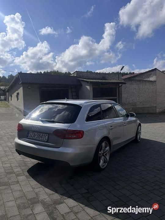 Srebrny Używany 2010 Audi A4 Kombi | 30 999 zł (Uczciwa cena) - Obraz 1/4