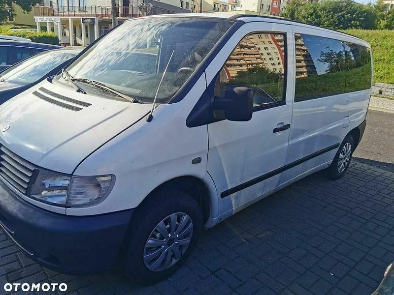Biały Używany 2002 Mercedes Vito Van | 12 900 zł - Obraz 1/4