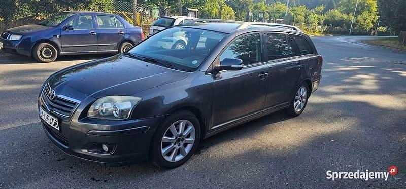Używany 2006 Toyota Avensis | 7700 zł (Dobra cena) - Obraz 1/4