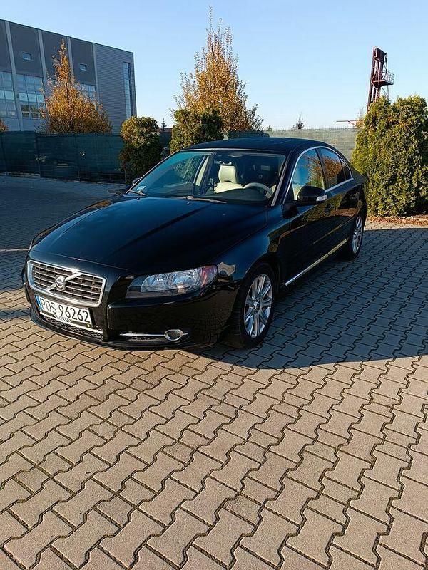 Używany Volvo S80 2010 Czarny Sedan/Limuzyna