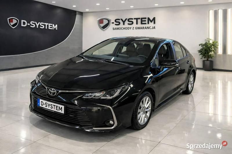 Używany Toyota Corolla 2022 Czarny Sedan/Limuzyna