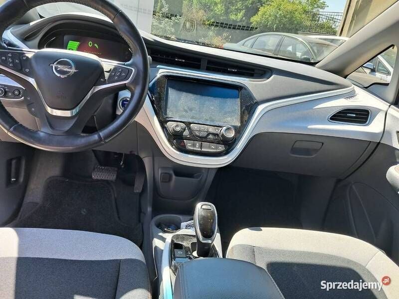 Używany Opel Ampera 150 kW (204 KM) 2020 Hatchback