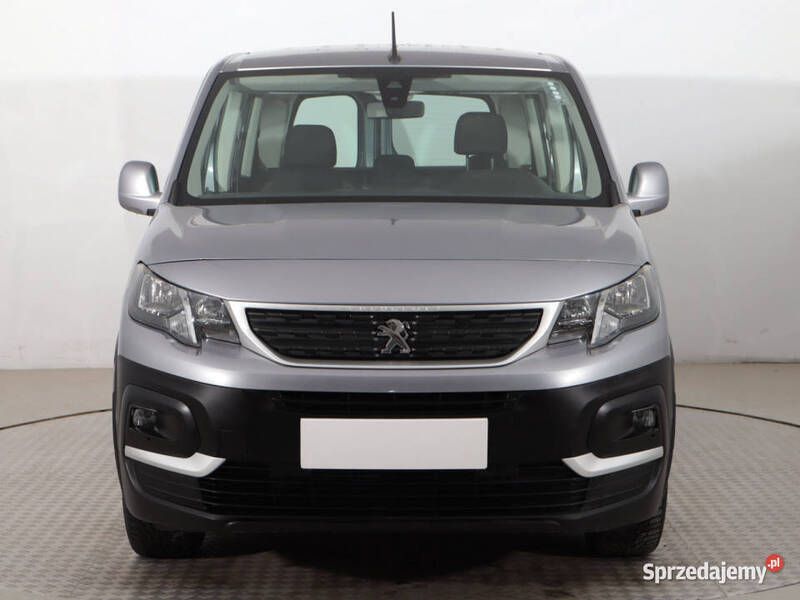 Szary Używany 2020 Peugeot Rifter Minivan | 65 999 zł (Dość drogi) - Obraz 1/4