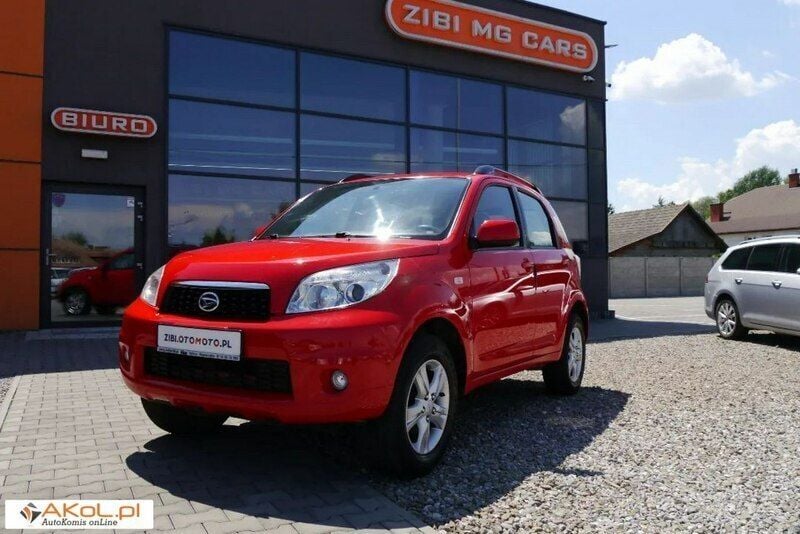Czerwony Używany 2010 Daihatsu Terios SUV | 29 900 zł - Obraz 1/4