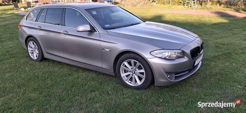 Używany BMW 520 2010 Inny kolor Kombi