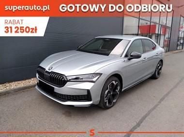 Srebrny Nowe 2025 Skoda Superb SportLine Sedan/Limuzyna | 214 550 zł (Dobra cena) - Obraz 1/4