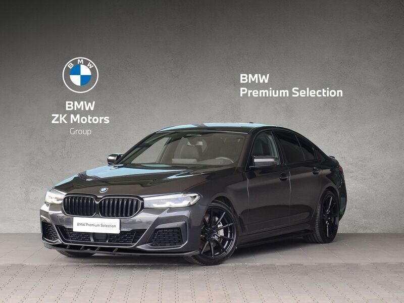 Sophisto grey brillant effect Używany 2022 BMW 540 Shadowline Sedan/Limuzyna | 269 900 zł (Uczciwa cena) - Obraz 1/3