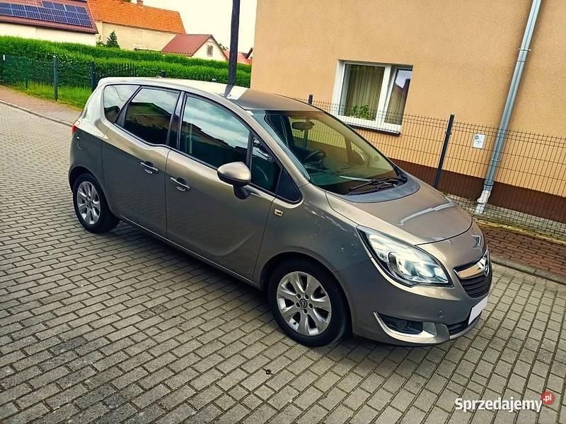 Używany 2015 Opel Meriva Minivan | 19 900 zł (Dobra cena) - Obraz 1/4