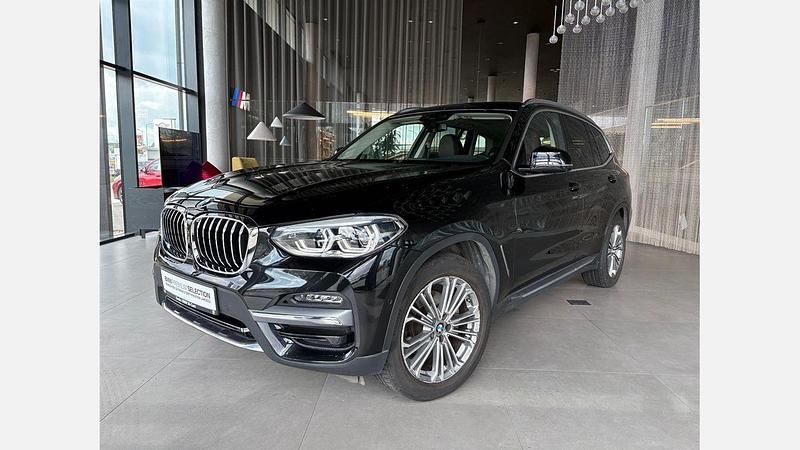 Czarny szafir metalizowany Używany 2021 BMW X3 Luxury Line SUV | 159 000 zł (Uczciwa cena) - Obraz 1/3