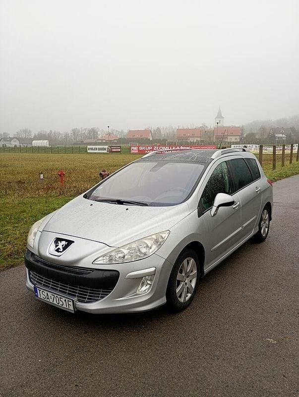 Używany Peugeot 308 SW 2010 Srebrny Kombi
