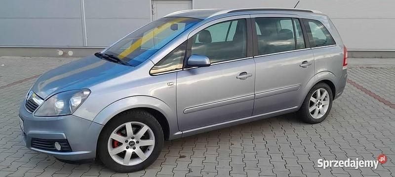 Używany 2006 Opel Zafira Minivan | 7600 zł (Dobra cena) - Obraz 1/4