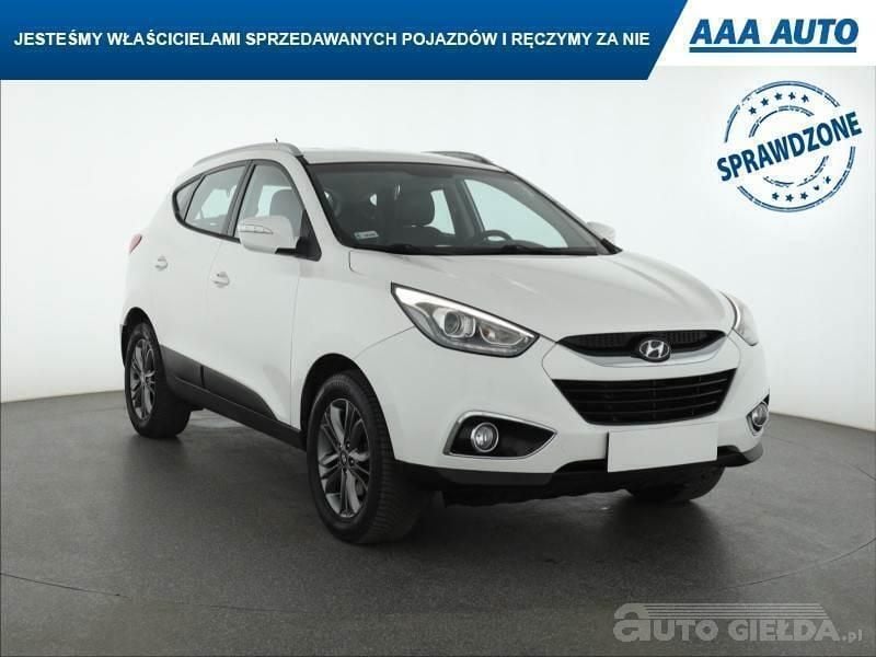 Biały Używany 2014 Hyundai ix35 SUV | 39 999 zł (Uczciwa cena) - Obraz 1/4