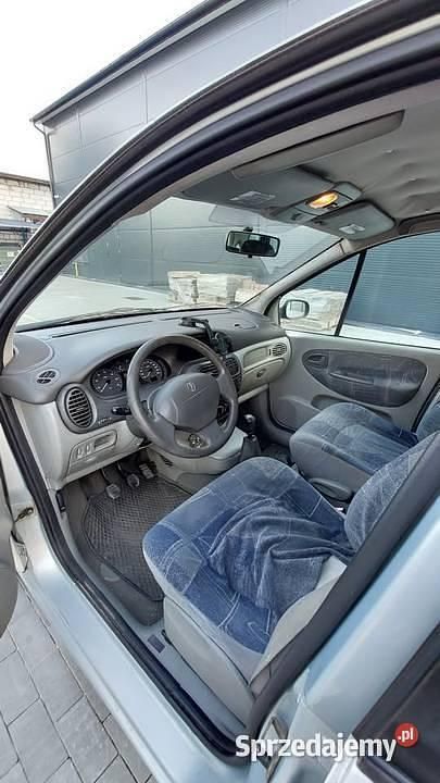 Srebrny Używany 2002 Renault Scénic Authentique Minivan | 3800 zł (Dość drogi) - Obraz 1/4