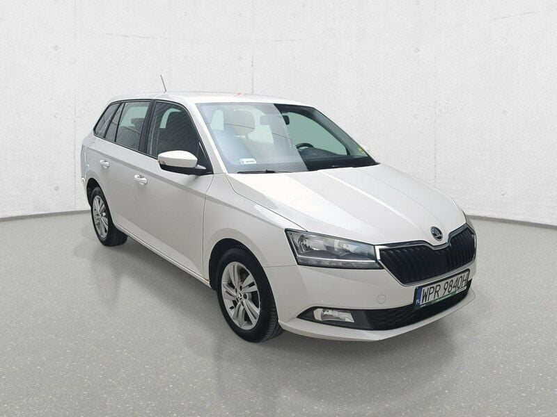 Biały Używany 2019 Skoda Fabia Kombi | 14 500 zł (Dobra cena) - Obraz 1/4
