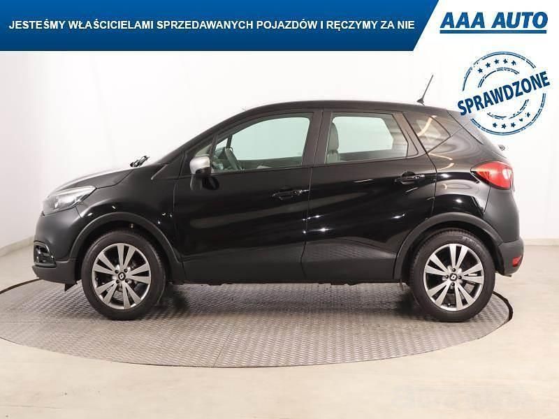 Używany Renault Captur 90 KM (66 kW) 2015 Czarny SUV