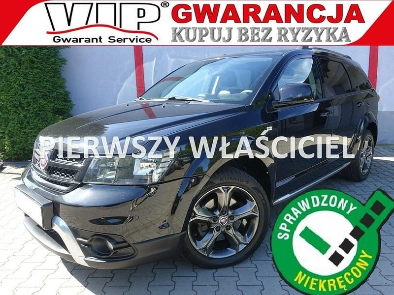 Czarny Używany 2014 Fiat Freemont SUV | 39 900 zł (Uczciwa cena) - Obraz 1/4